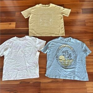 Billabong Women’s Graphic T-Shirts - Beige, White, Blue